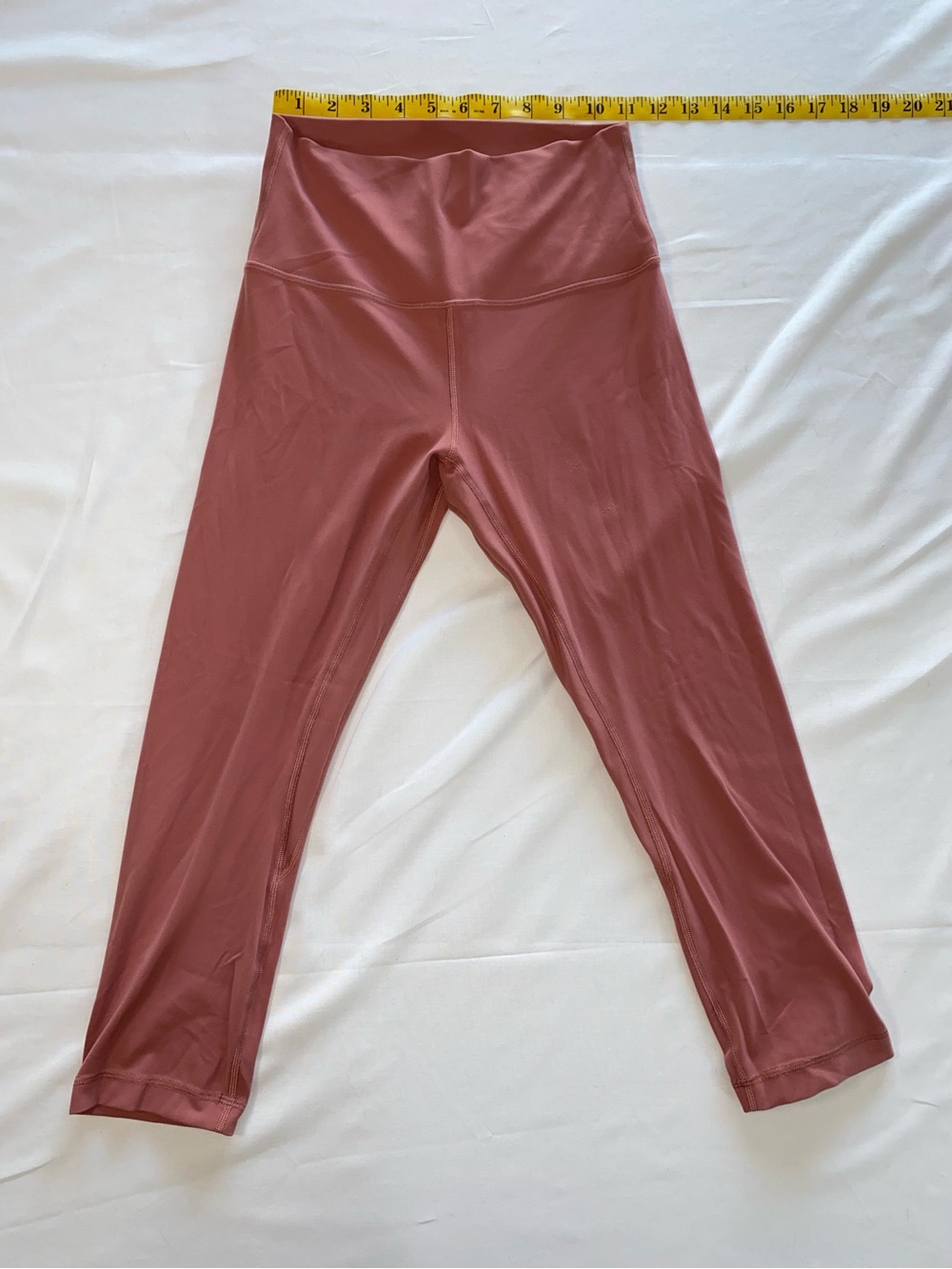 lululemon athletica High-Rise Leggings in Dusty Rose